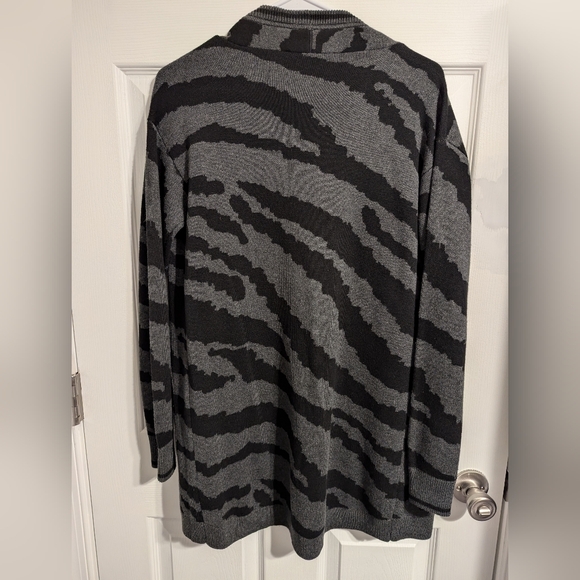 NWT Elliott Lauren Zebra Print Knit Cardigan - Picture 2 of 5